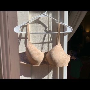 Victoria’s Secret secret embrace 36C push-up bra with underwire